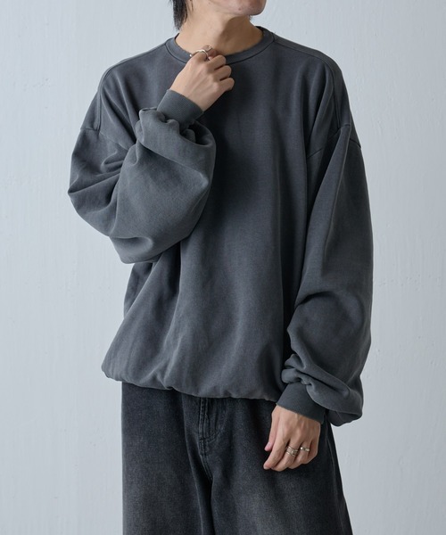 COLONY 2139（コロニートゥーワンスリーナイン）の「ピグメントダメージ裏起毛クルースウェット（スウェット・メンズ・ブラック/チャコールグレー・LARGE/MEDIUM）」の7枚目の写真