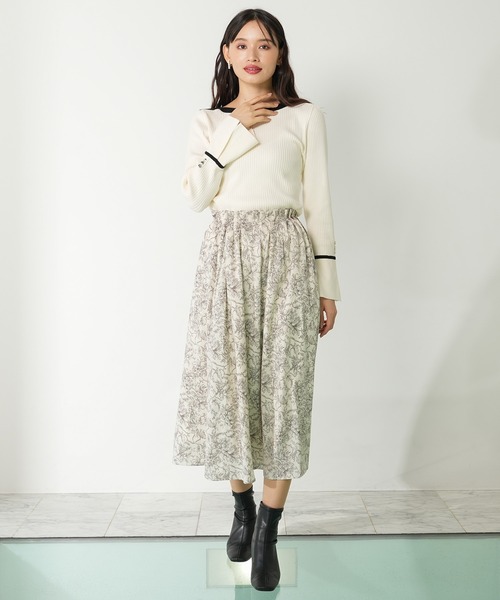 TRUDEA(トルディア)の「ボートネック配色ニット(ニット/セーター・レディース・ブラック/ホワイト・MEDIUM/LARGE)」の5枚目の写真