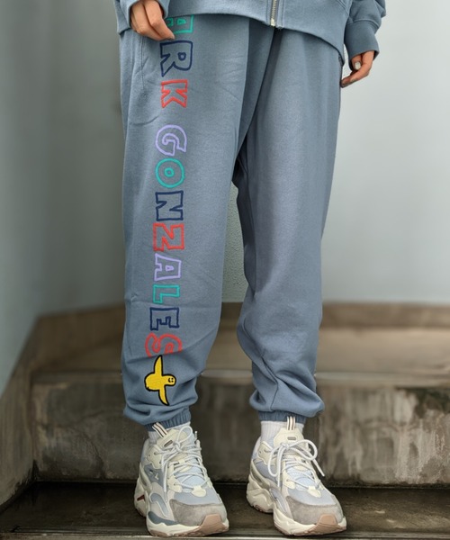 Mark Gonzales(マーク・ゴンザレス)の「MARK GONZALES ART WORK/マークゴンザレス【web限定】マルチカラー発泡ロゴスウェットパンツ(スウェットパンツ・メンズ・ブルー系/ブラック/アッシュグレー/ライトグレー・MEDIUM/LARGE/X-LARGE)」の16枚目の写真