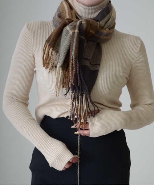 ibeul_（イベール）の「フィンガーホールハイネックスリムリブニットトップス（ニット/セーター・レディース・ブルー/アイボリー/ブラウン/ホワイト/ブラック/チャコール/ライム/ベージュ/グレー・FREE）」の20枚目の写真