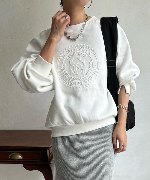 DouDou（ドゥドゥ）の「【WEB限定】 裏起毛エンボスロゴトップス（その他トップス・レディース・オフホワイト/ピンク/チャコールグレー・FREE）」の20枚目の写真