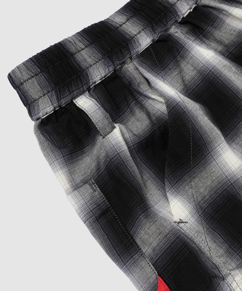 PHINGERIN（フィンガリン）の「PAJALOPHA SHORTS OMBRE（その他パンツ・メンズ・ブラック系その他・M）」の3枚目の写真