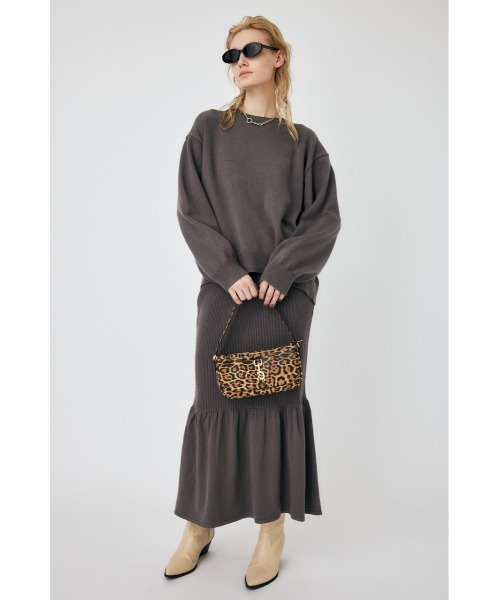 MOUSSY(マウジー)の「OVERSIZED ニットトップス(ニット/セーター・レディース・ホワイト/ブルー/ブラック/ブラウン・FREE)」の16枚目の写真