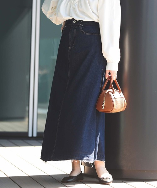 BEAMS HEART（ビームスハート）の「サイドタック デニムロングスカート（デニムスカート・レディース・ネイビー/ナチュラル・SMALL/MEDIUM）」の8枚目の写真