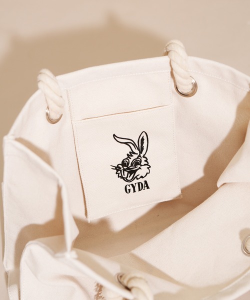 GYDA（ジェイダ）の「【GYDA/ジェイダ】 ショッパー風 キャンバストート（トートバッグ・レディース・ブラック/アイボリー・FREE）」の9枚目の写真