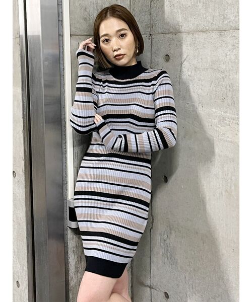 MURUA（ムルーア）の「ボトルネックニットミニワンピース（ワンピース・レディース・アイボリー/ブラック/その他1・FREE）」の13枚目の写真