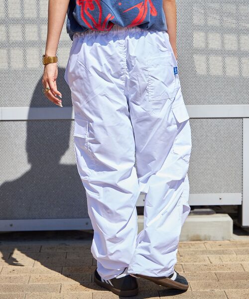 SEQUENZ（シークエンズ）の「【SEQUENZ】 TECH 5 POCKET STRING PANTS / ５ポケット カーゴ ワイド テック ノームコア ベルト付き（カーゴパンツ・メンズ・ブラック/カーキ/ホワイト/サンドベージュ・MEDIUM/LARGE/X-LARGE）」の15枚目の写真