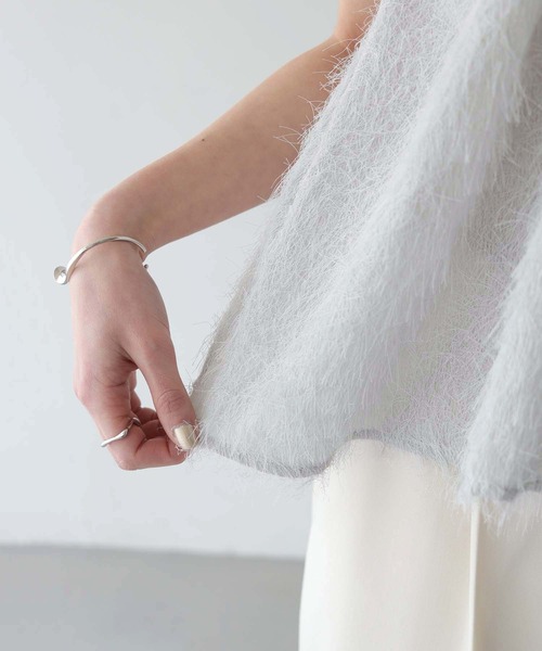 CLEIO（クレイオ）の「【CLEIO】フリンジジョーゼットアメリカンスリーブ/FRINGE GEORGETTE AMERICAN SLEEVES/940-11631（シャツ/ブラウス・レディース・ブラック/ホワイト/ライトグレー・FREE）」の20枚目の写真