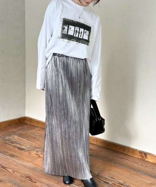 Per sist ence(パーシエンス)の「メタリック箔カットソーランダムプリーツスカート(スカート・レディース・ブラック/チャコールグレー/シルバー・FREE)」の18枚目の写真