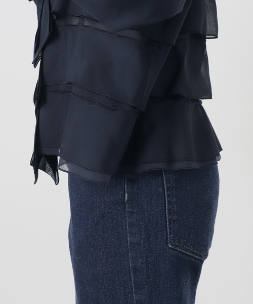 イエナラブークルIENA LA BOUCLE チュールフリルブラウス　ネイビー IENA LA BOUCLE コットンポリシアーフリルブラウス（シャツ/ブラウス