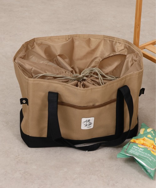 emesuelee(エメスーリー)の「保冷保温買い物かごBAG(エコバッグ/サブバッグ・レディース・ベージュ系1/グリーン系1/グリーン/アイボリー/イエロー/ネイビー/チャコールグレー/ベージュ/ブラック/ピンク/ブルー/ライトベージュ・フリー)」の4枚目の写真