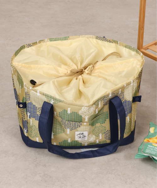 emesuelee(エメスーリー)の「保冷保温買い物かごBAG(エコバッグ/サブバッグ・レディース・ベージュ系1/グリーン系1/グリーン/アイボリー/イエロー/ネイビー/チャコールグレー/ベージュ/ブラック/ピンク/ブルー/ライトベージュ・フリー)」の11枚目の写真