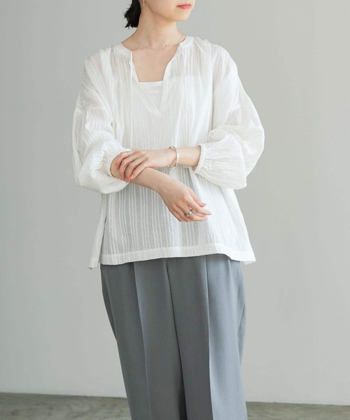 極美品✨定価１.４万❤️　黒　アーバンリサーチ　ラメストライプチュニックブラウス URBAN RESEARCH（アーバンリサーチ）の「ラメストライプ