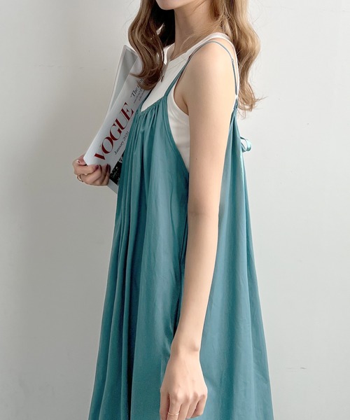 Futier land（フューティアランド）の「裾フレアギャザーキャミワンピース（ワンピース・レディース・ブルー/ブラック/グレイッシュベージュ/ブラウン・FREE）」の10枚目の写真