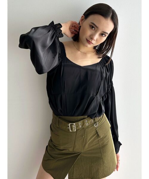 EMODA（エモダ）の「GATHER 2WAY DECOLLETE TOP（Tシャツ/カットソー・レディース・アイボリー/ブラック/その他・FREE）」の12枚目の写真