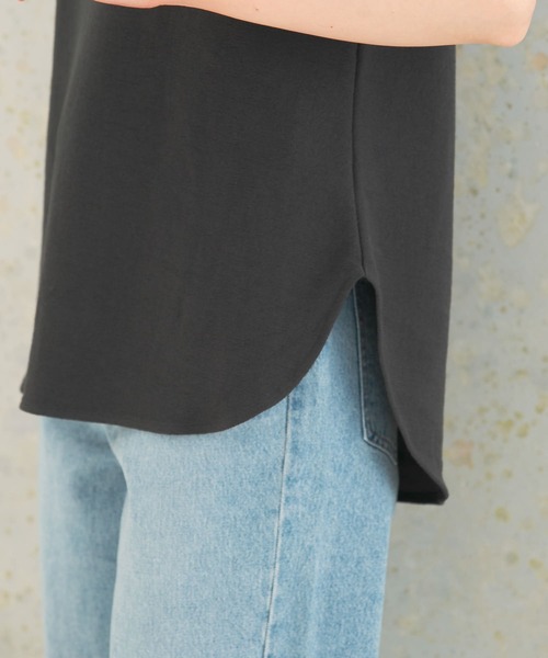 URBAN RESEARCH ROSSO WOMEN（アーバンリサーチ　ロッソ）の「ドライタッチフレンチプルオーバー（Tシャツ/カットソー・レディース・カーキ/オフホワイト/チャコールグレー・FREE）」の16枚目の写真