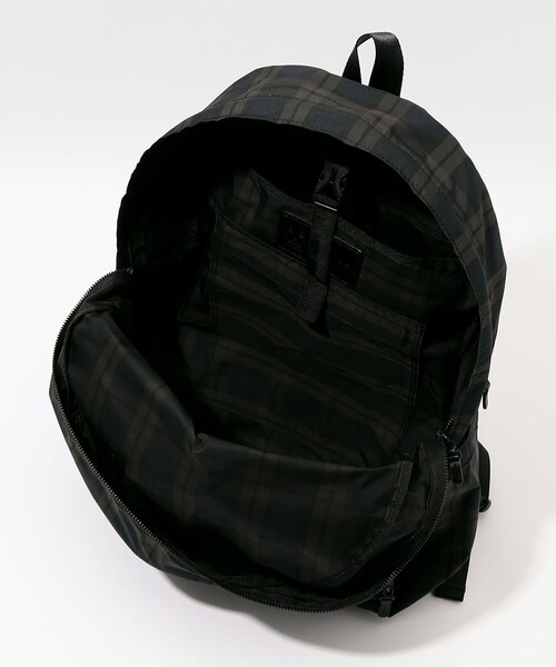 amiacalva（アミアカルヴァ）の「【別注】AMIACALVA ポリエステル バックパック（バックパック/リュック・メンズ・ネイビー・FREE）」の9枚目の写真