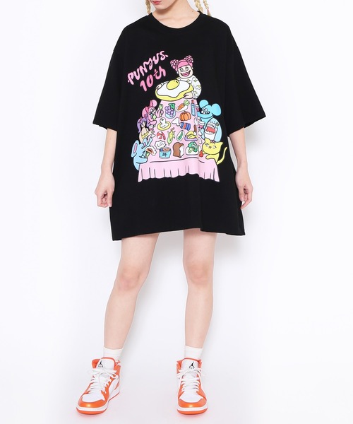 PUNYUS(プニュズ)の「PUNYUS famiiyビッグTシャツ(Tシャツ/カットソー・レディース・ブラック/ホワイト・3/4)」の12枚目の写真