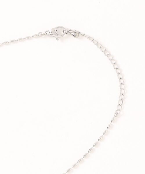 LOWRYS FARM（ローリーズファーム）の「ステンレスリボンネックレス 117833（ネックレス・レディース・シルバー/ゴールド・FREE）」の3枚目の写真