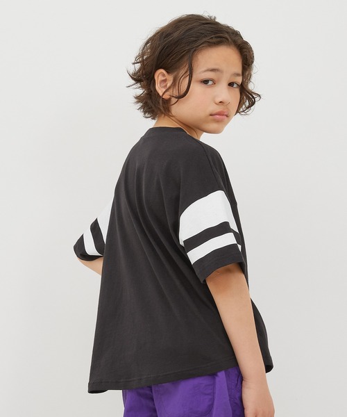 セール】キッズ コットン袖ラインフットボールTシャツ（Tシャツ