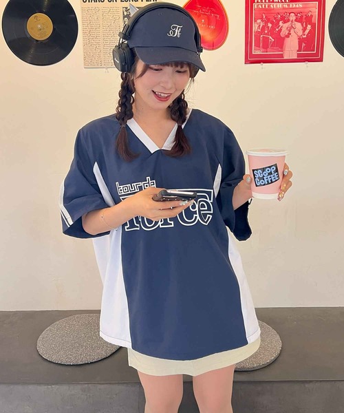 frunco（フランコ）の「ナイロンビッグロゴTシャツ（Tシャツ/カットソー・レディース・ホワイト/ブラック/ネイビー・FREE）」の9枚目の写真