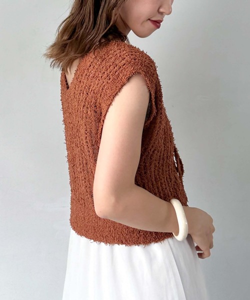 archives（アルシーヴ）の「メッシュニットベスト×チュールキャミワンピースＳＥＴ（ワンピース・レディース・ブラック/アイボリー/オレンジ・MEDIUM）」の18枚目の写真