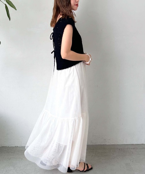 archives（アルシーヴ）の「メッシュニットベスト×チュールキャミワンピースＳＥＴ（ワンピース・レディース・ブラック/アイボリー/オレンジ・MEDIUM）」の22枚目の写真