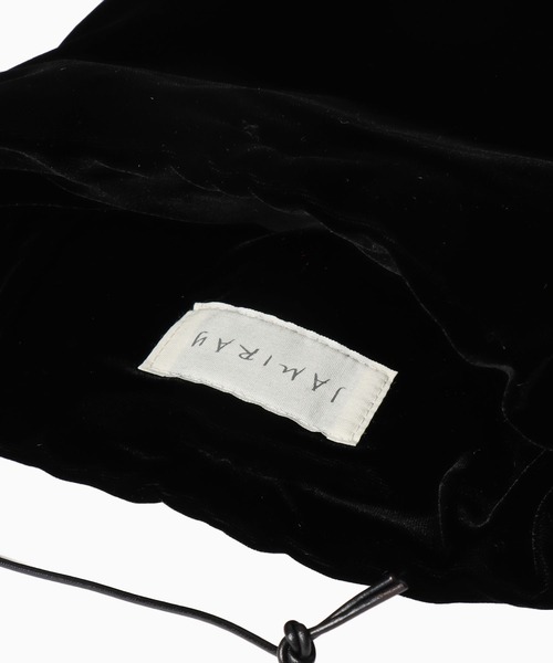 JAMIRAY（ジャミレイ）の「▲JAMIRAY/ジャミレイ VELVET DRAWSTRING PUFFER BAG（ショルダーバッグ・レディース・アイボリー・FREE）」の16枚目の写真