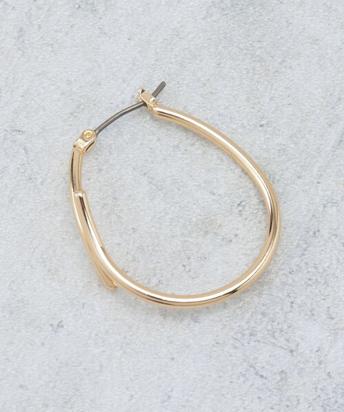 OPAQUE.CLIP(オペークドットクリップ)の「クロスフープフックピアス(ピアス(両耳用)・レディース・ゴールド/シルバー・00)」の4枚目の写真