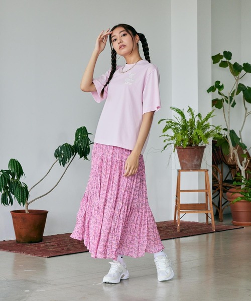 ナイキ レディース ボクシーTシャツ NIKE（ナイキ）の「ナイキ スポーツウェア ウィメンズ ボクシー