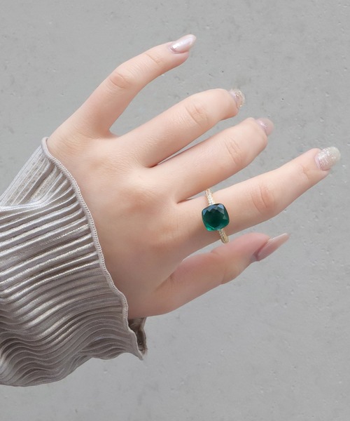 blackdia ocean（ブラックダイヤオーシャン）の「blackdia ocean ジルコニアクォーツリング（リング・レディース・ローズ/クリア/シャンパン/ブルー系その他2/ブルー系その他/パープル系その他/レッド系その他/グリーン系その他/ブラック/エメラルド/ライトグリーン系・15号/18号/13号/11号）」の3枚目の写真