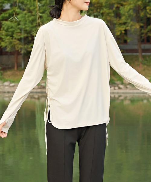 Lace Ladies（レースレディース）の「【2点セット】 ソリッドカラー サイドシャーリング クルーネック ラッシュガード 水陸両用（ラッシュガード・レディース・アイボリー/ブラック/ベージュ/グリーン・FREE/S）」の8枚目の写真