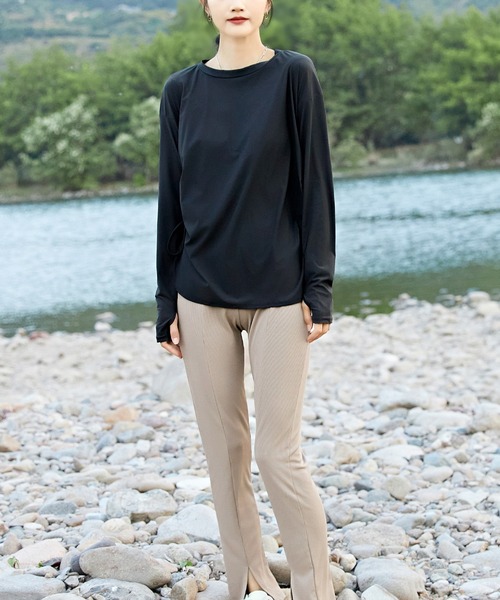 Lace Ladies（レースレディース）の「【2点セット】 ソリッドカラー サイドシャーリング クルーネック ラッシュガード 水陸両用（ラッシュガード・レディース・アイボリー/ブラック/ベージュ/グリーン・FREE/S）」の13枚目の写真