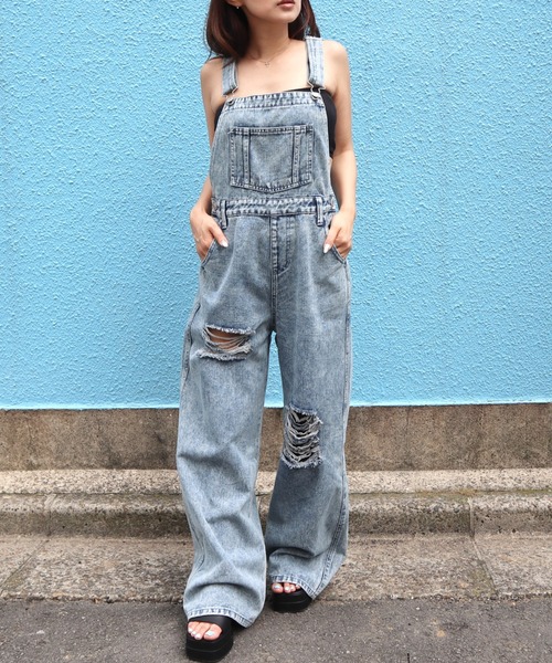 CECIL McBEE（セシルマクビー）の「ダメージクラッシュデニムオーバーオール（サロペット/オーバーオール・レディース・ブラック/サックスブルー・MEDIUM/LARGE）」の11枚目の写真