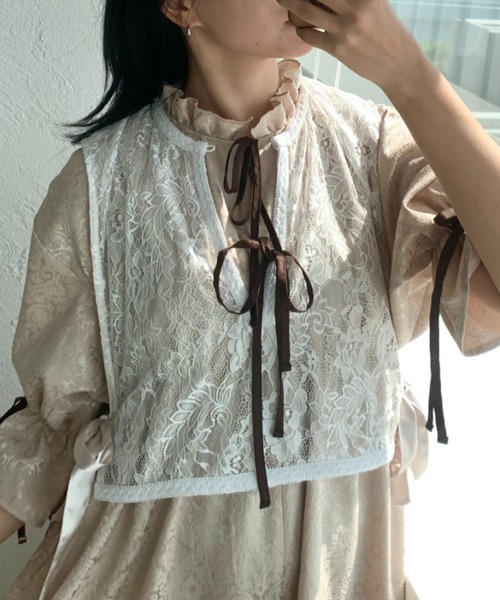 kutir（クティール）の「【クティールとレトロ】サイドリボンレースベスト（ベスト・レディース・オフホワイト/アイボリー/ブルー・FREE）」の8枚目の写真