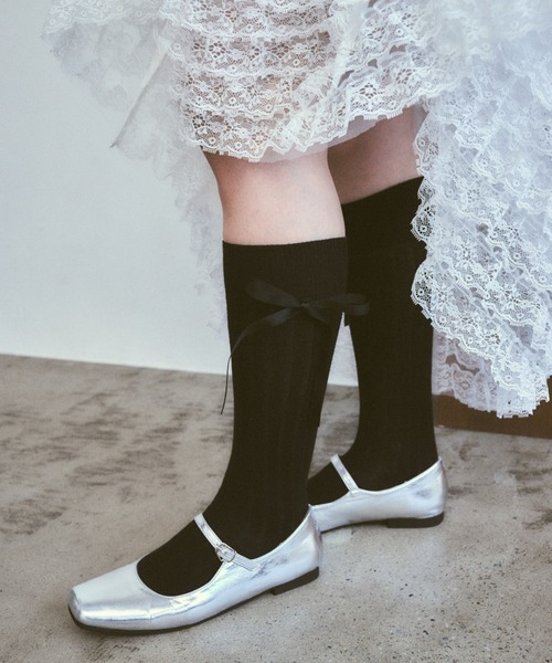 poiregnee（ポワニェ）の「［select］ロングリボンハイソックス（ソックス/靴下・レディース・ホワイト/ブラック/グレー・FREE）」の18枚目の写真