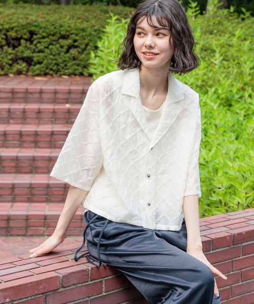 niko and...(ニコアンド)の「シアージャガードシャツ(シャツ/ブラウス・レディース・ブルー/ホワイト/ブラック・FREE)」の2枚目の写真