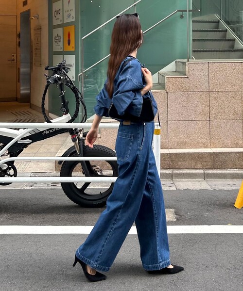 fredy emue（フレディエミュ）の「フリルカラーデニムブラウス（シャツ/ブラウス・レディース・ネイビー/ブルー・38）」の19枚目の写真