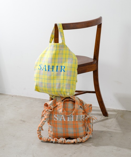 BIRTHDAY BAR（バースデイバー）の「【SAHIR サヒール】2WAY Shoulder Shirring Totebag（トートバッグ・レディース・オレンジ/イエロー・フリー）」の19枚目の写真
