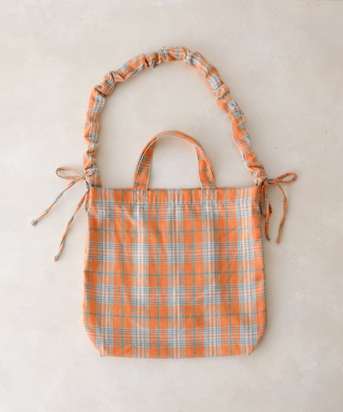 BIRTHDAY BAR（バースデイバー）の「【SAHIR サヒール】2WAY Shoulder Shirring Totebag（トートバッグ・レディース・オレンジ/イエロー・フリー）」の14枚目の写真