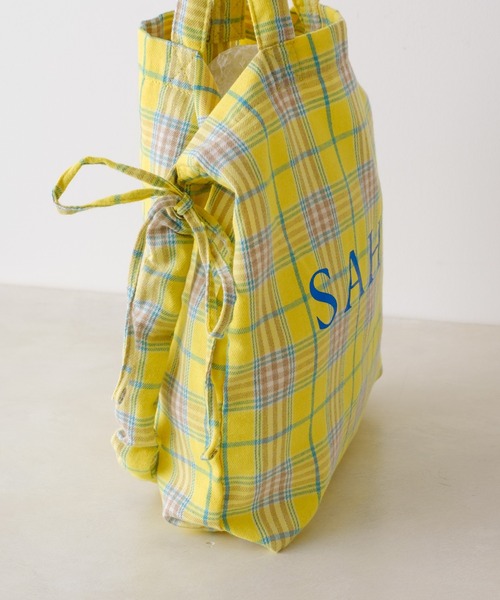 BIRTHDAY BAR（バースデイバー）の「【SAHIR サヒール】2WAY Shoulder Shirring Totebag（トートバッグ・レディース・オレンジ/イエロー・フリー）」の8枚目の写真