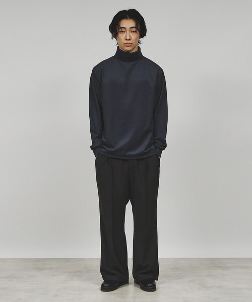 tk.TAKEO KIKUCHI（ティーケータケオキクチ）の「スマートタートルネックプルオーバー（Tシャツ/カットソー・メンズ・ホワイト/ブラック/ネイビー・03/02/01）」の21枚目の写真