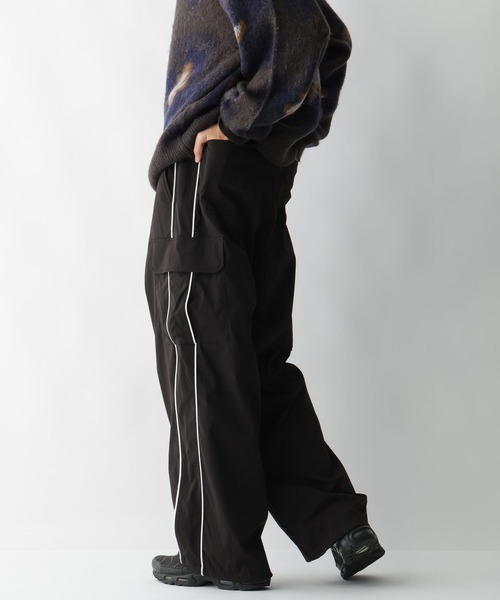 jumpit（ジャンプイット）の「【jumpit】パイピングサイドライン/ナイロンカーゴ/パラシュートパンツ（カーゴパンツ・メンズ・ブラック/ホワイト/ブラウン/グレー・SMALL/MEDIUM/LARGE）」の14枚目の写真