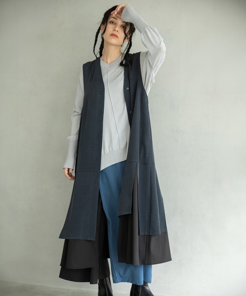 OSMOSIS（オズモーシス）の「イレギュラーヘムロングジレ（ベスト・レディース・ブラック/グレー/カーキ・ONE SIZE）」の3枚目の写真