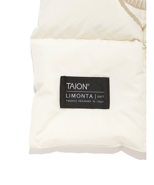 emmi（エミ）の「【emmi×TAION】キルティングダウンマフラー（マフラー・レディース・ブラック/オフホワイト・FREE）」の8枚目の写真