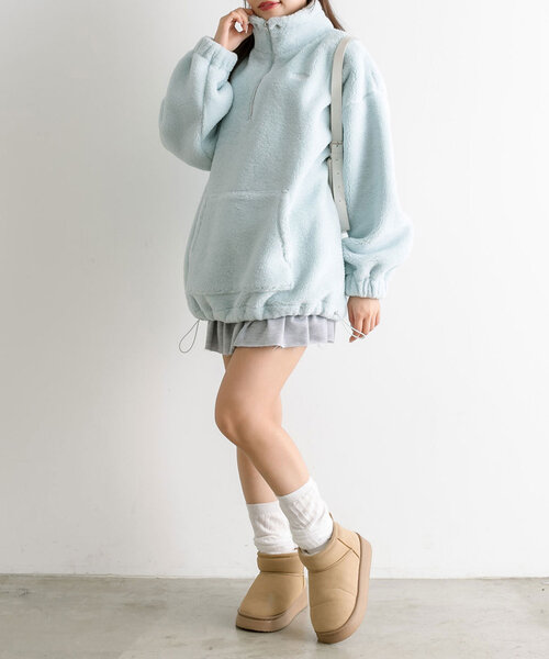 OLIVE des OLIVE（オリーブデオリーブ）の「ボアチュニック（Tシャツ/カットソー・レディース・ネイビー/ベージュ/サックスブルー/オフホワイト・FREE）」の15枚目の写真