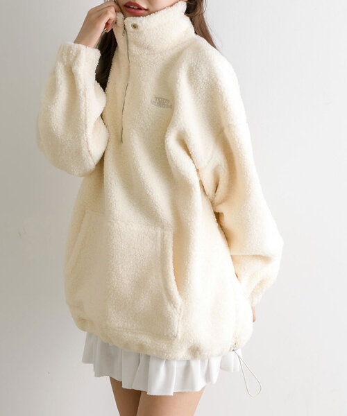 OLIVE des OLIVE（オリーブデオリーブ）の「ボアチュニック（Tシャツ/カットソー・レディース・ネイビー/ベージュ/サックスブルー/オフホワイト・FREE）」の2枚目の写真