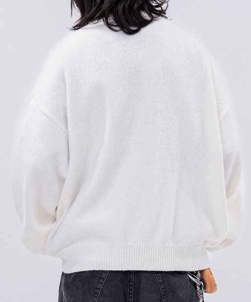 JOHN'S CLOSET（ジョンズクローゼット）の「【13】モヘアライク フラッグロゴ ジャガード クルーネックニット（ニット/セーター・メンズ・ブラック系その他/オフホワイト/グレー系その他/ブラック/イエロー/ネイビー/ライトグレー系/ブルー/グレー系・LARGE/MEDIUM）」の17枚目の写真