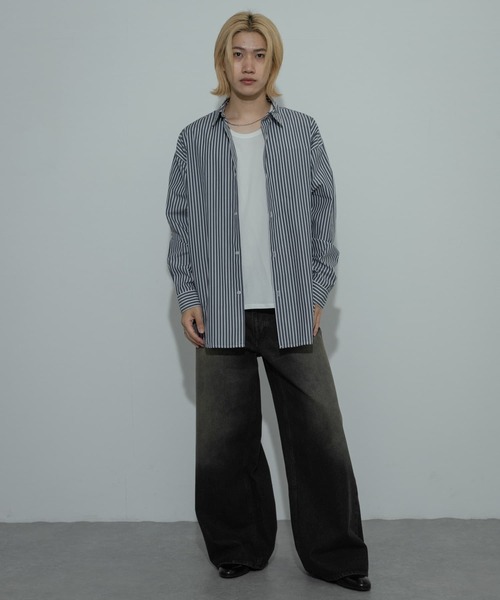 SENSE OF PLACE by URBAN RESEARCH（センスオブプレイスバイアーバンリサーチ）の「『ユニセックス』ストライプルーズシャツ（シャツ/ブラウス・メンズ・ホワイト/チャコールグレー/ネイビー・MEDIUM/LARGE）」の13枚目の写真