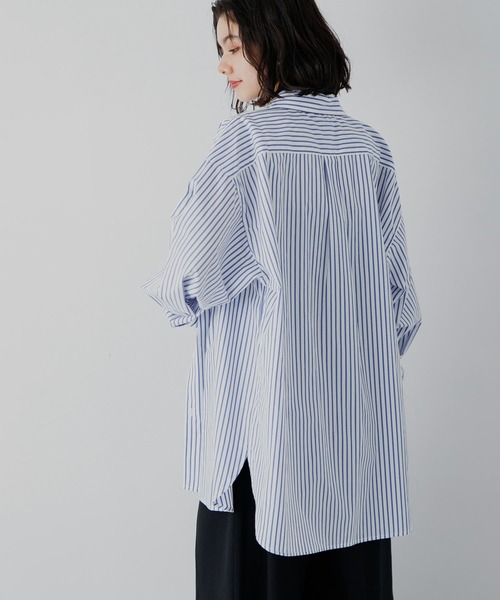 SENSE OF PLACE by URBAN RESEARCH（センスオブプレイスバイアーバンリサーチ）の「『ユニセックス』ストライプルーズシャツ（シャツ/ブラウス・メンズ・ホワイト/チャコールグレー/ネイビー・MEDIUM/LARGE）」の19枚目の写真